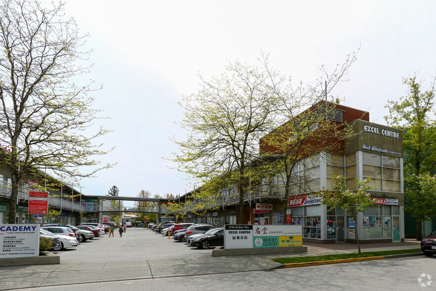 8766 Mckim Way, Richmond, BC à louer - Photo du bâtiment - Image 2 de 4