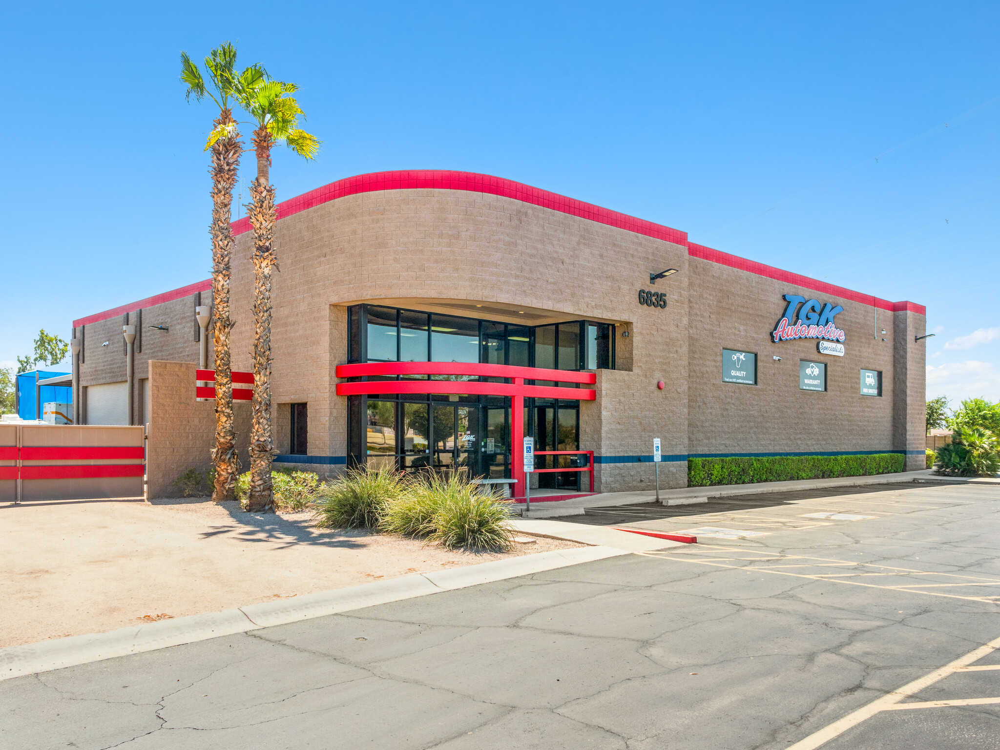 6835 W Chandler Blvd, Chandler, AZ for sale Building Photo- Image 1 of 1