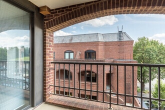 2170-2176 Wisconsin Ave NW, Washington, DC à vendre Photo intérieure- Image 2 de 2