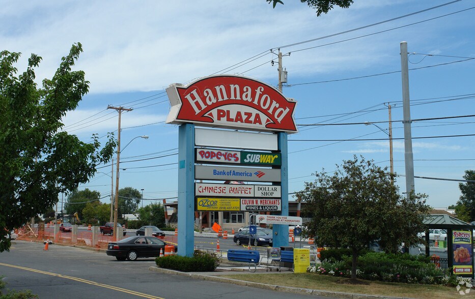 900 Central Ave, Albany, NY à louer - Photo du bâtiment - Image 2 de 5