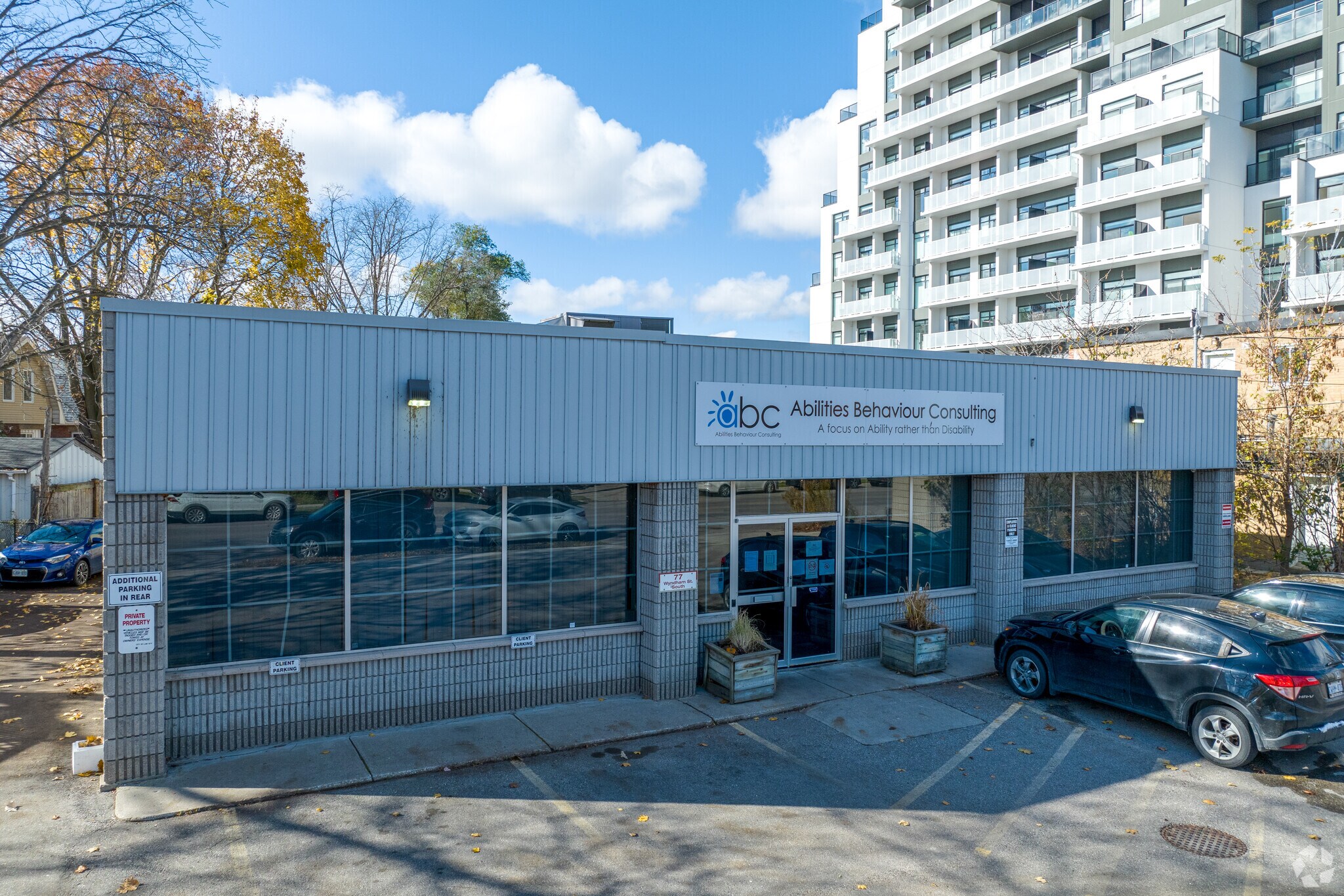 77 Wyndham St S, Guelph, ON for sale Primary Photo- Image 1 of 1