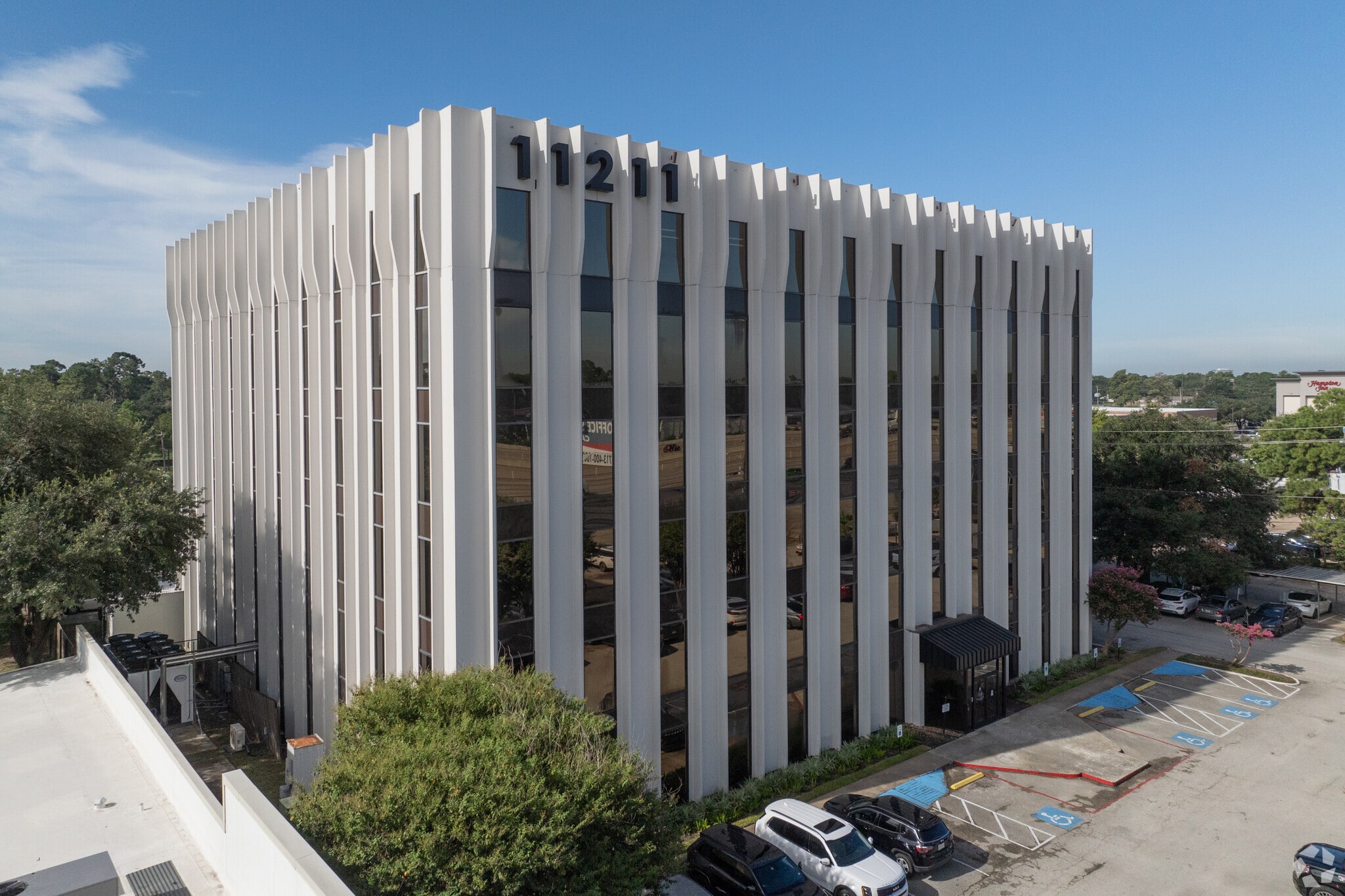 11211 Katy Fwy, Houston, TX for lease Building Photo- Image 1 of 15