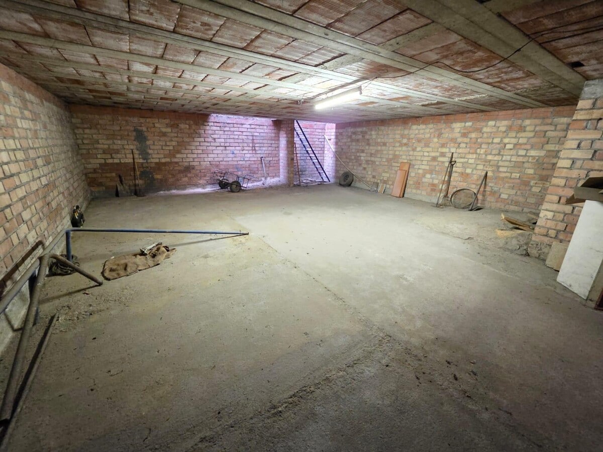 Igualada, BAR 08700 - Unit - - - Interior Photo - Image 2 of 10