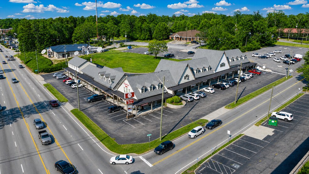 1062 Thompson Bridge Rd, Gainesville, GA for lease - Building Photo - Image 2 of 4