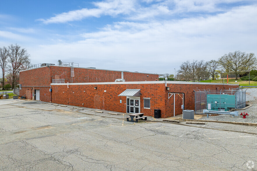 984 Centre Rd, Wilmington, DE for lease - Building Photo - Image 1 of 6