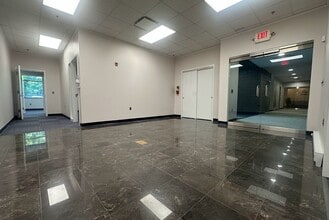 4814 Outlook Dr, Wall Township, NJ for lease Interior Photo- Image 1 of 5