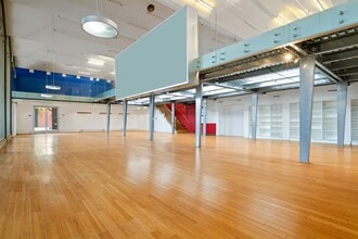 100 W Green St, Pasadena, CA for lease Building Photo- Image 1 of 5