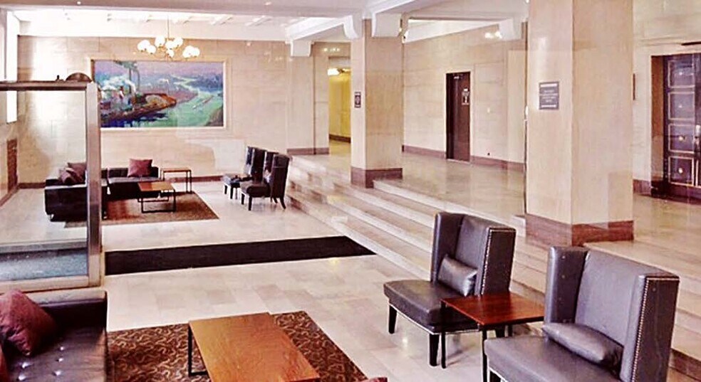 3100 E 45th St, Cleveland, OH à vendre - Photo du bâtiment - Image 3 de 34