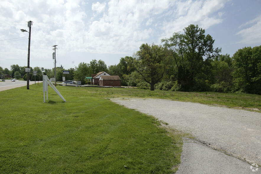 4601 S Lindbergh Blvd, Saint Louis, MO for sale - Building Photo - Image 1 of 3