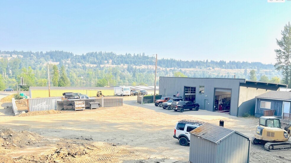18590 Highway 99E, Oregon City, OR à louer - Photo du bâtiment - Image 2 de 5