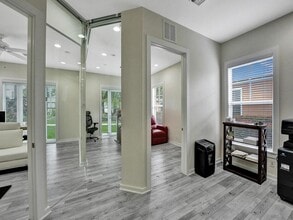 955 NW 17th Ave, Delray Beach, FL à louer Photo intérieure- Image 2 de 10