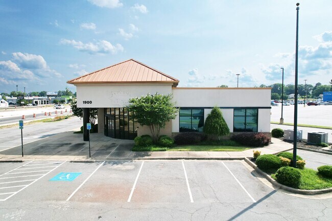 More details for 1900 John Harden Dr, Jacksonville, AR - Retail for Sale