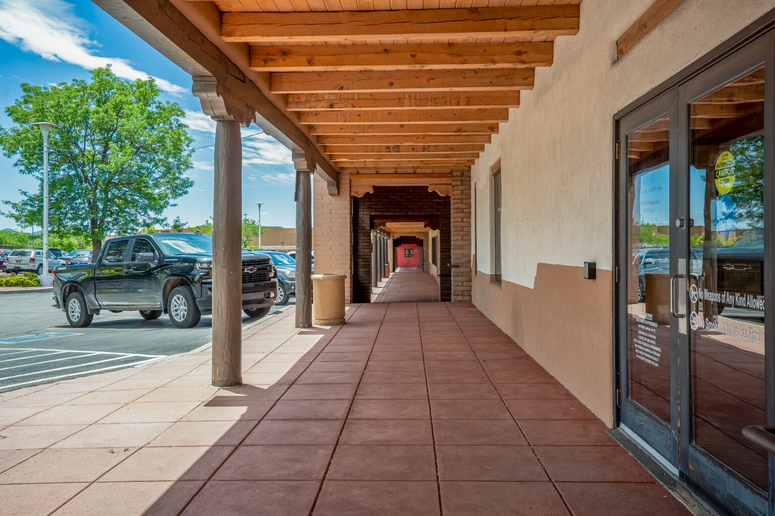 500 N Guadalupe St, Santa Fe, NM à louer Photo du bâtiment- Image 1 de 13