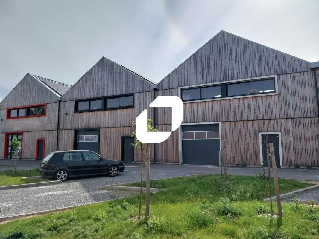 Rue Des Compagnons, Saint-Herblain for lease Building Photo- Image 1 of 24