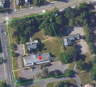 Plus de détails pour 745 Burnside Ave, East Hartford, CT - Spécialité à vendre
