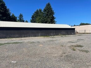 3526 Brooks Ave NE, Salem, OR for lease Interior Photo- Image 2 of 8