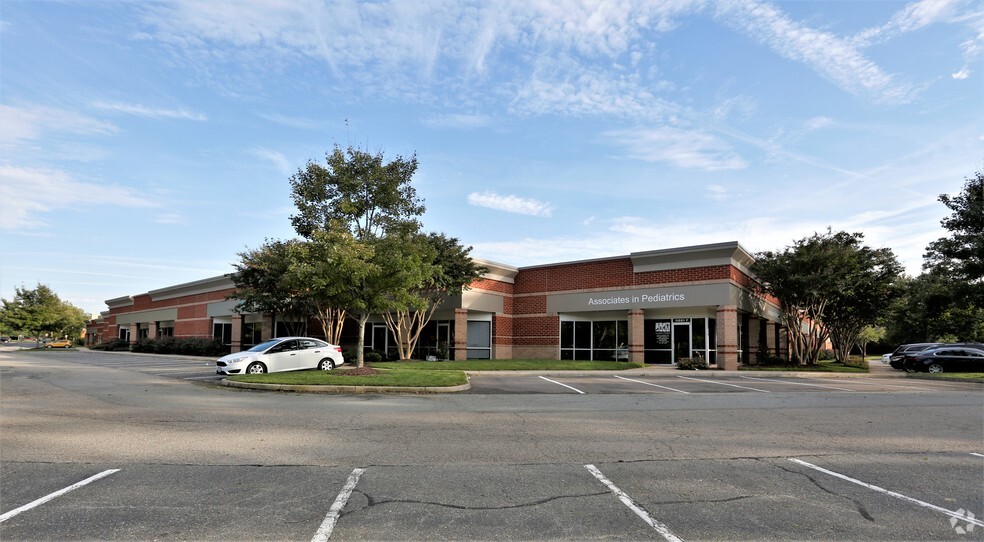 11551 Nuckols Rd, Glen Allen, VA for lease - Primary Photo - Image 1 of 10