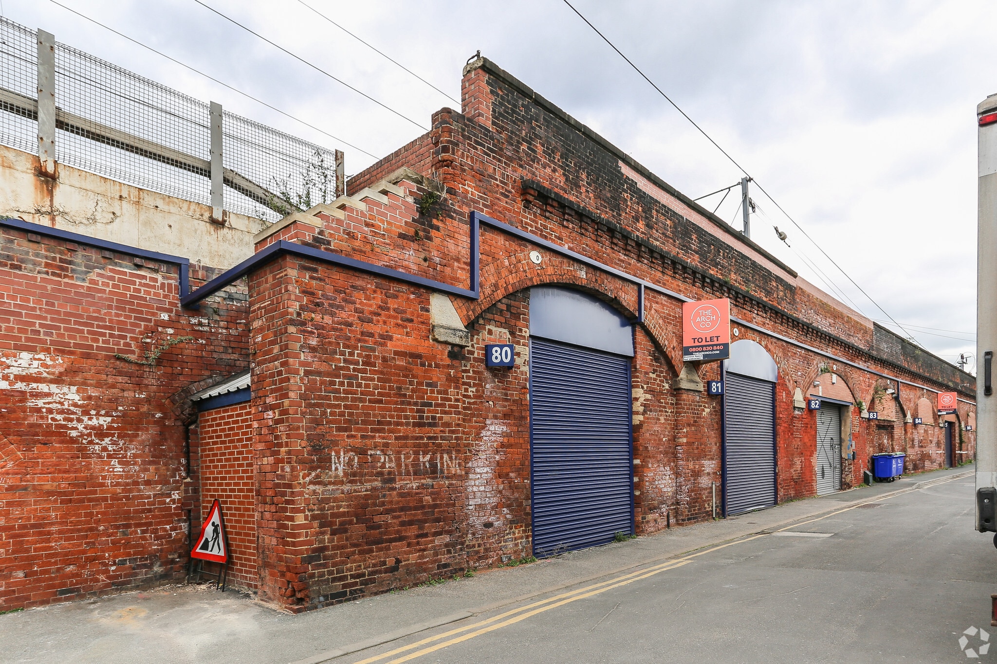 Railway St, Leeds for lease Primary Photo- Image 1 of 3