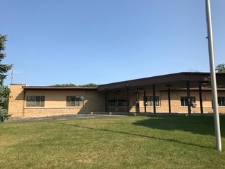 Plus de détails pour 236-238 N Main St, Dousman, WI - Commerce de détail à vendre