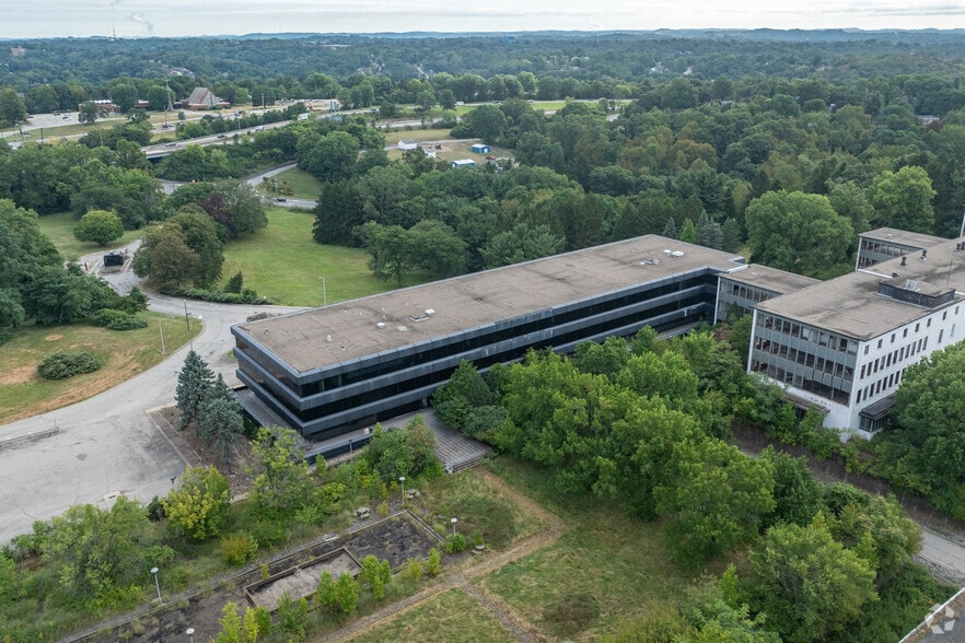 1310 Beulah Rd, Pittsburgh, PA for sale - Aerial - Image 3 of 4