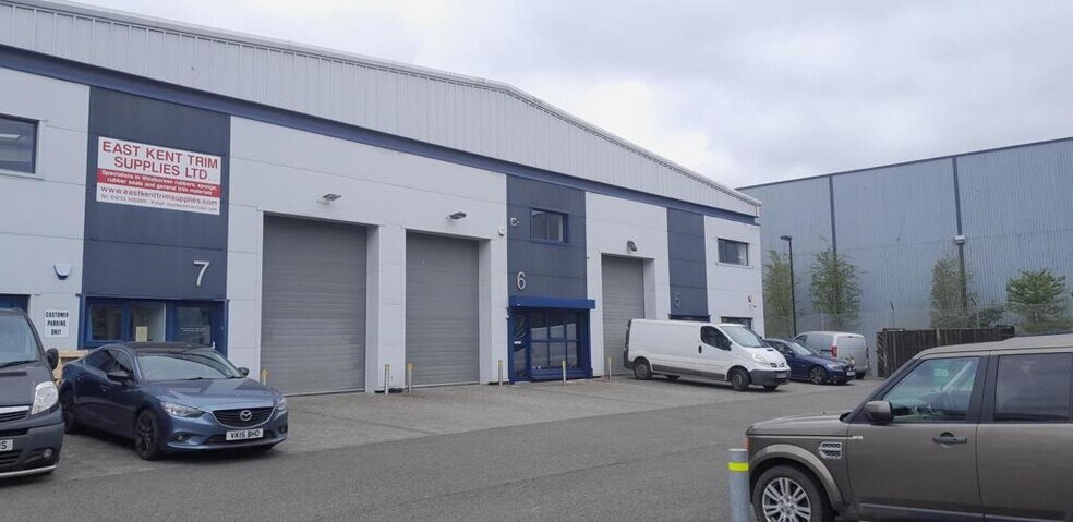 Unit 6 Foster Rd, Ashford à louer - Photo du bâtiment - Image 2 de 11
