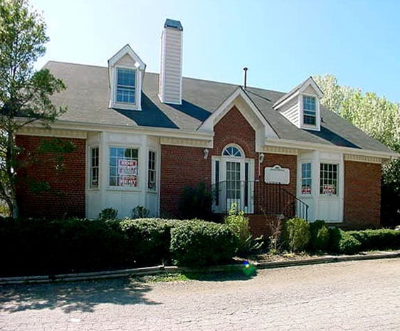 2997 Johnson Ferry Rd, Marietta, GA à louer - Photo du bâtiment - Image 1 de 18