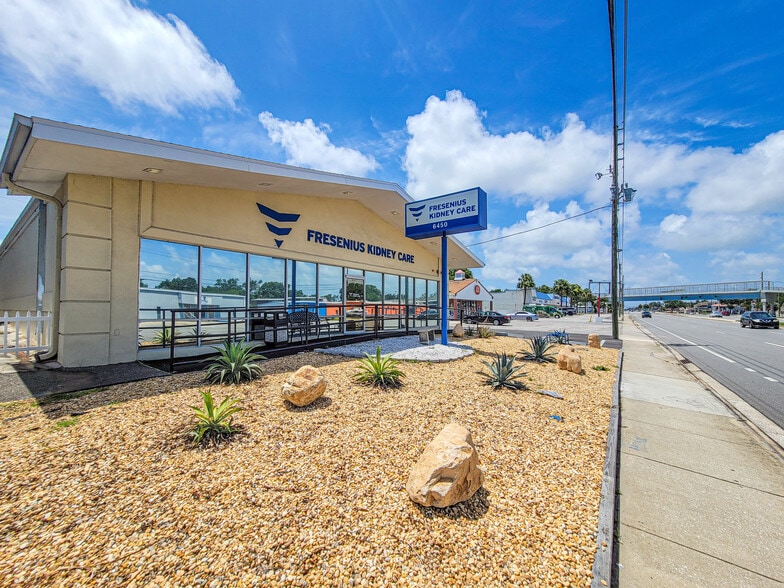 6450 Seminole Blvd, Seminole, FL for sale - Building Photo - Image 1 of 6