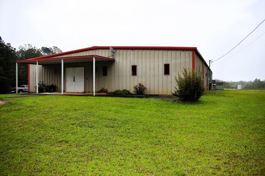 1735 Coven Abbett Hwy, Alexander City, AL à vendre - Photo du bâtiment - Image 2 de 10