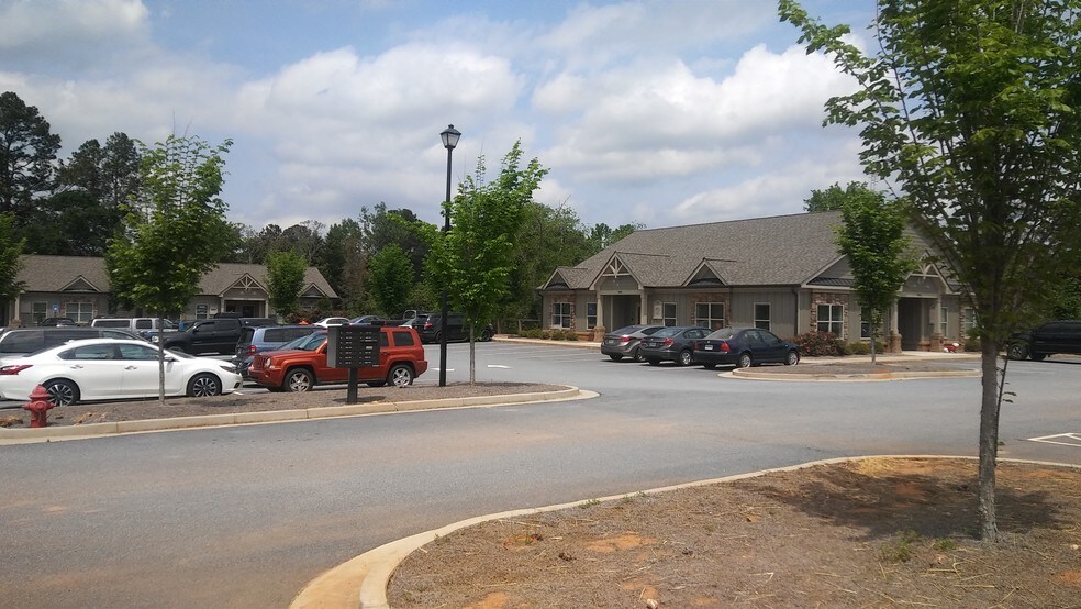 1800 Hog Mountain Rd, Watkinsville, GA à louer - Photo du bâtiment - Image 3 de 8