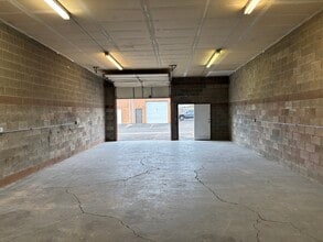 319 Claremont Ave NW, Albuquerque, NM for lease Interior Photo- Image 2 of 17