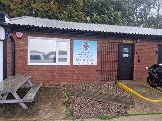 Plus de détails pour Hall Rd, Hopton - Industriel à louer