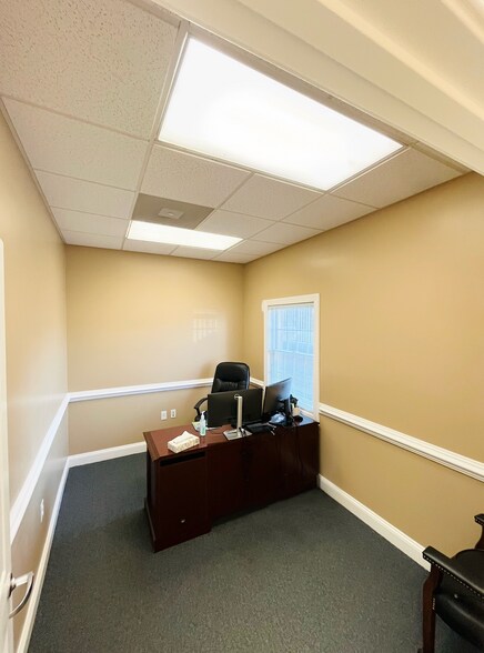 172 Linden Dr, Winchester, VA à vendre - Photo intérieure - Image 2 de 41