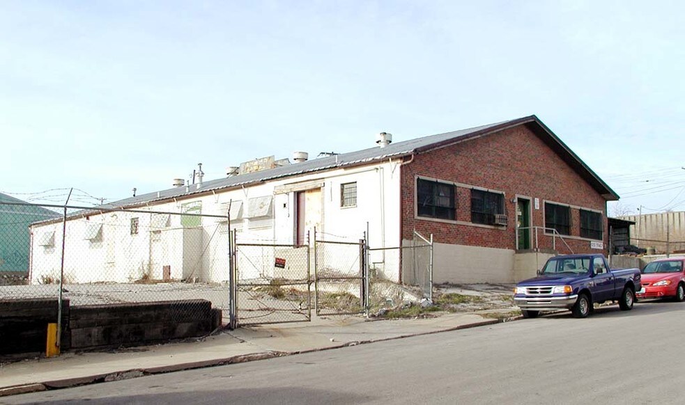 1212 Tracy Ave, Kansas City, MO à louer - Photo du bâtiment - Image 2 de 4