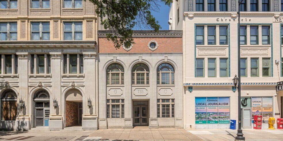 735 Broad St, Augusta, GA à louer - Photo du bâtiment - Image 1 de 3