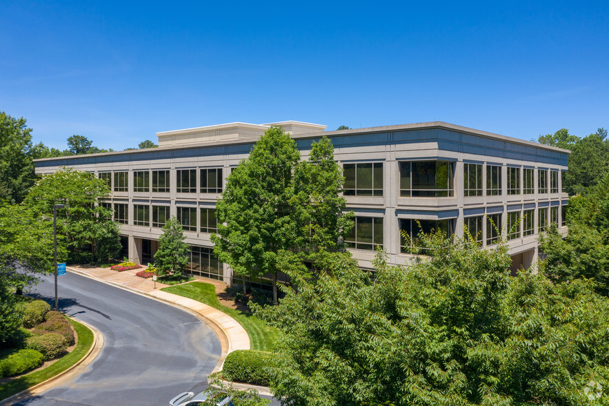 6600 Peachtree Dunwoody Rd NE, Atlanta, GA à vendre - Photo du bâtiment - Image 1 de 1