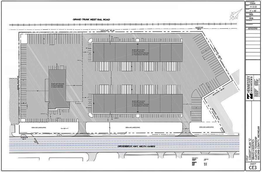 35765 Groesbeck Hwy, Clinton Township, MI à vendre - Photo du bâtiment - Image 2 de 2