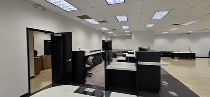 25141-25301 S Tamiami Trl, Bonita Springs, FL à louer Photo intérieure- Image 2 de 2