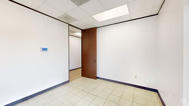 11939 Aldine Westfield Rd, Houston, TX à louer Numérisation 3D de Matterport- Image 1 de 15