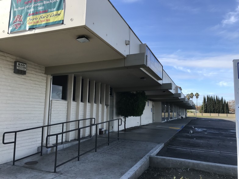 2734-2752 Tregallas Rd, Antioch, CA for lease - Building Photo - Image 1 of 3