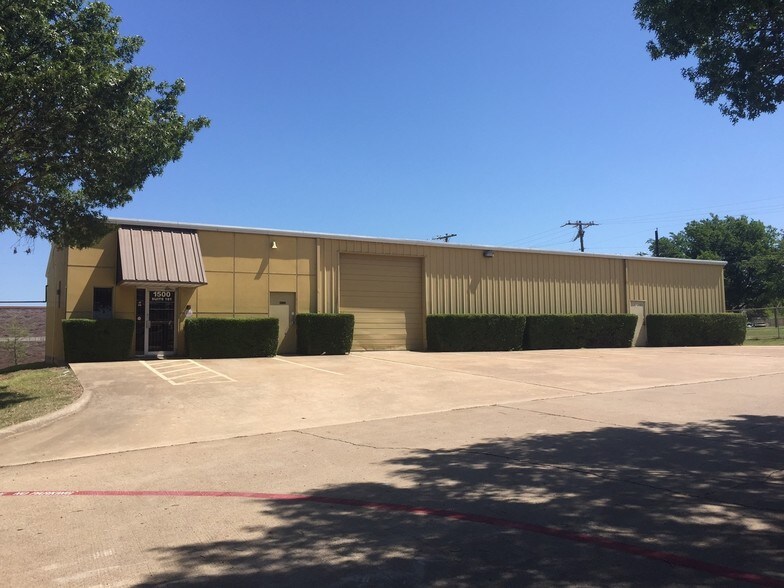 1500 S I 35, Lancaster, TX for sale - Building Photo - Image 2 of 7