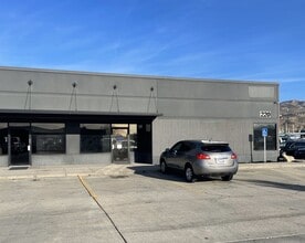 210-290 N Redwood Rd, North Salt Lake, UT for lease Building Photo- Image 1 of 6