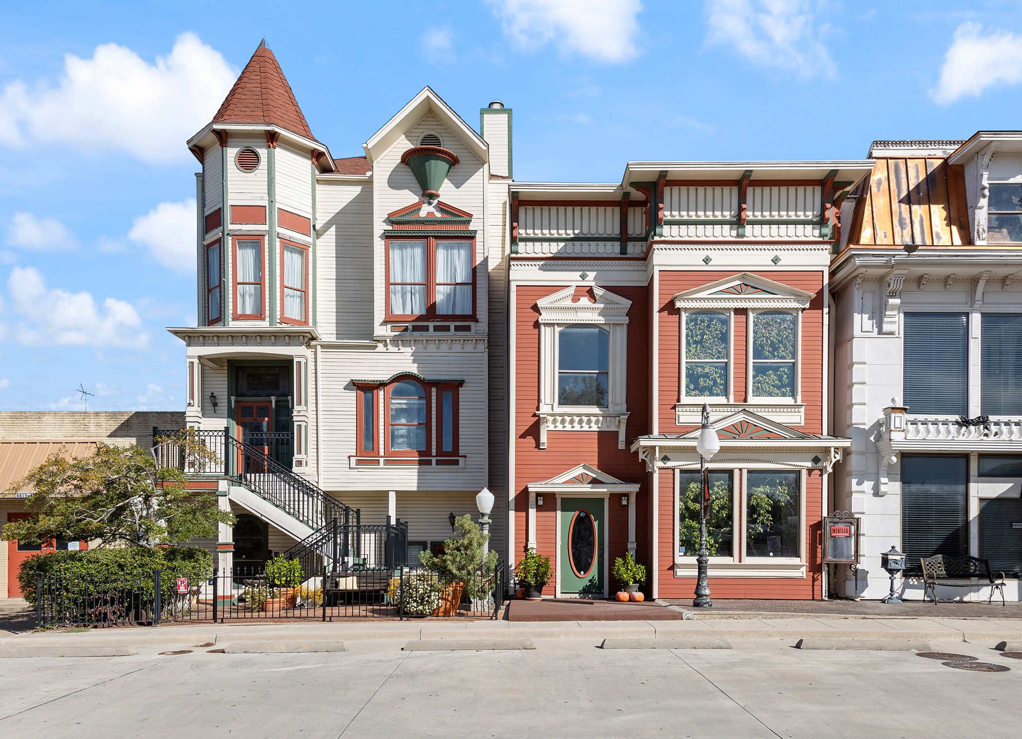 4821 Broadway St, Addison, TX à louer Photo principale- Image 1 de 21