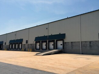 Plus de détails pour 2404 Gettysburg Rd, Camp Hill, PA - Industriel à louer