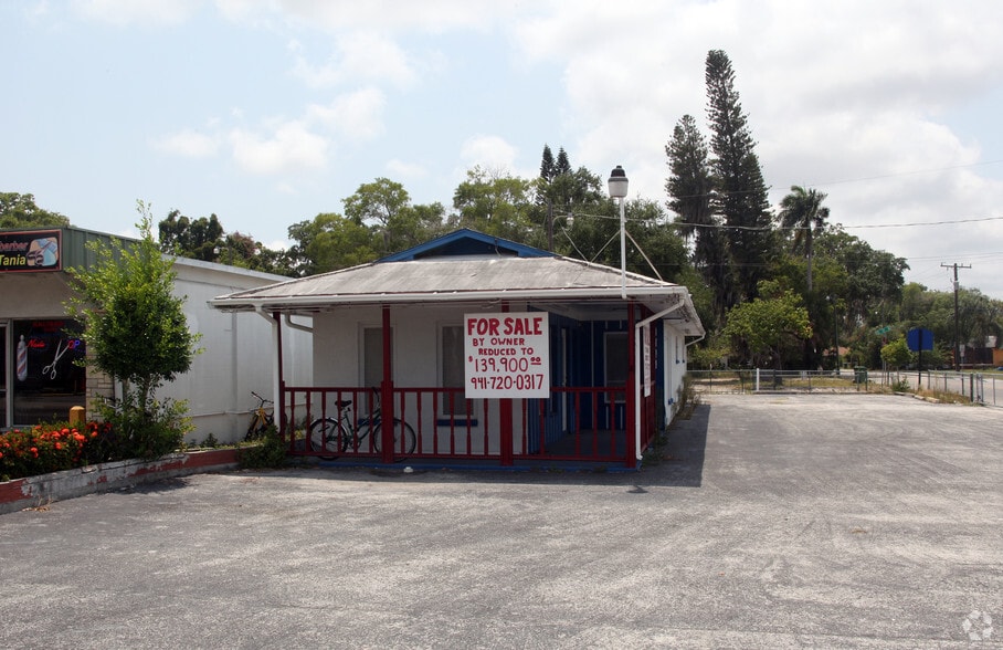 1704 9th St W, Bradenton, FL for lease - Building Photo - Image 2 of 8
