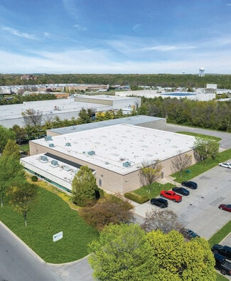 More details for 171 Rodeo Dr, Edgewood, NY - Industrial for Sale