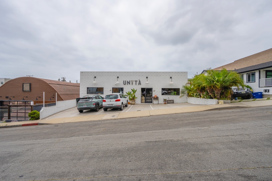 215-217 Arena St, El Segundo, CA à louer - Photo du bâtiment - Image 2 de 14