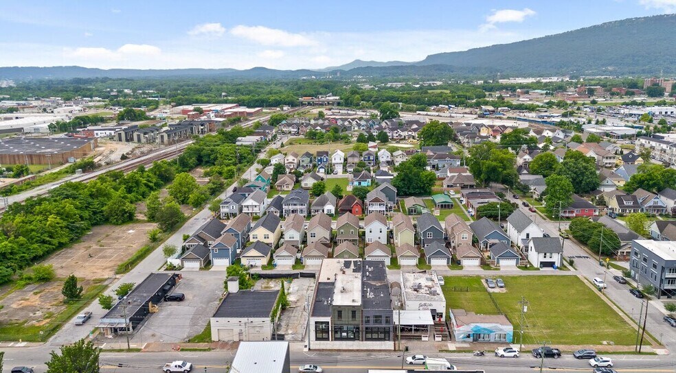 614 E Main St, Chattanooga, TN à vendre - Photo du bâtiment - Image 3 de 6