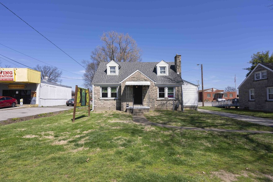 2115 Crums Ln, Louisville, KY for sale - Building Photo - Image 2 of 30