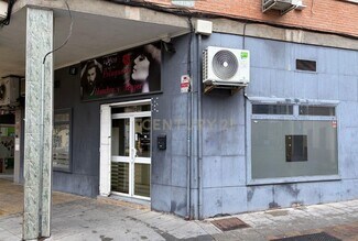 Plus de détails pour Multi-résidentiel à vendre