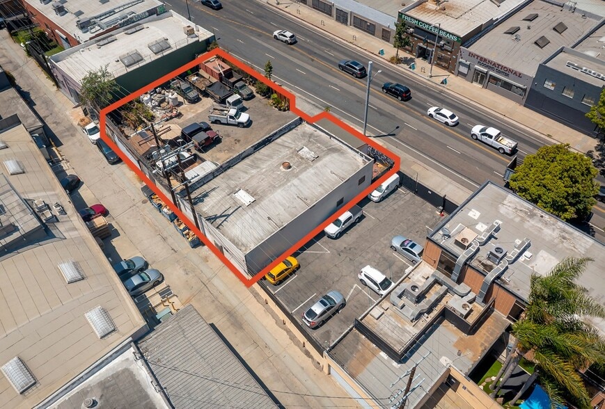 5048 W Jefferson Blvd, Los Angeles, CA for lease - Building Photo - Image 3 of 10